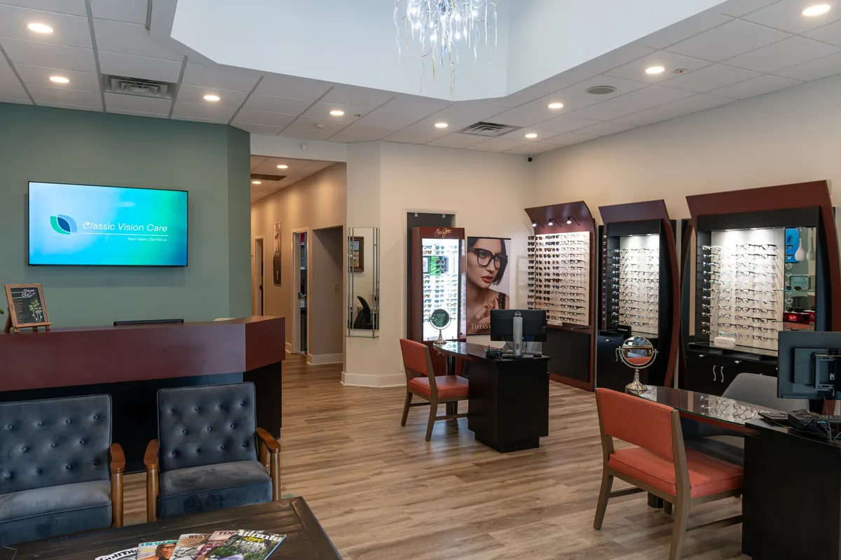 Reception desk and optical at Classic Vision Care Kennesaw
